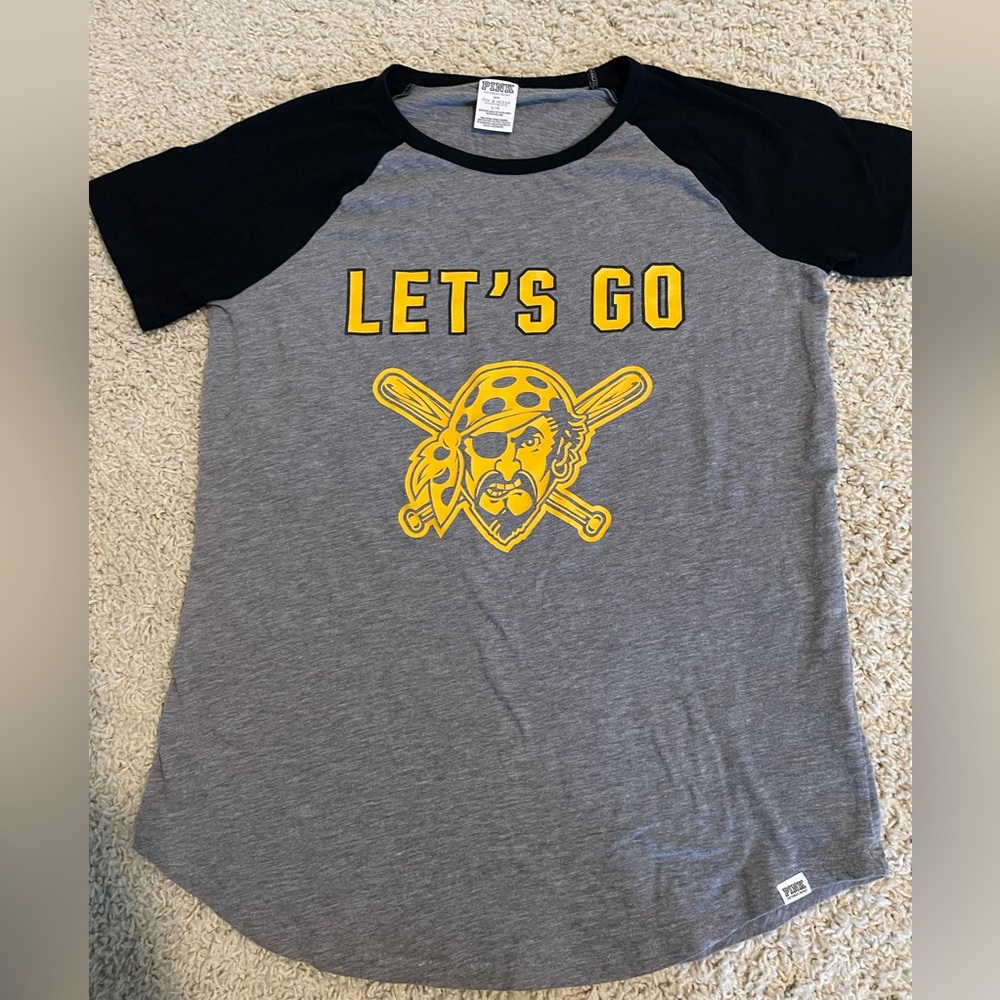 Pittsburgh Pirates Tee Size L PINK